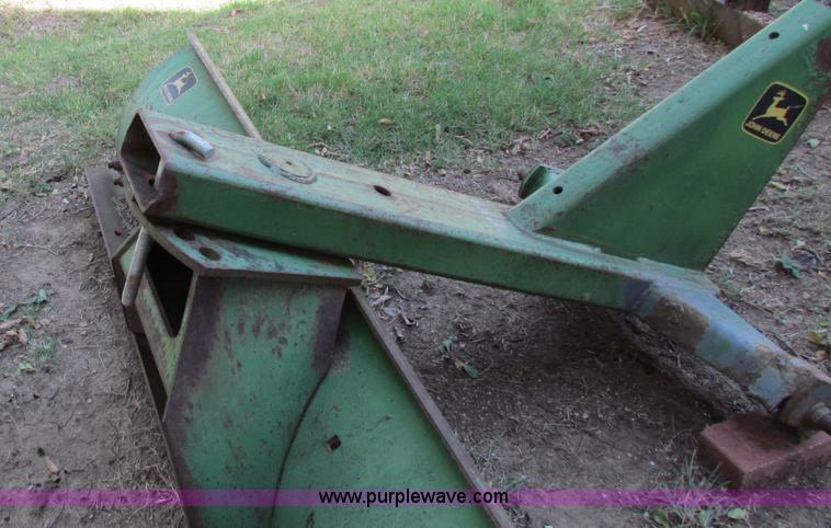 image for item D9053 John Deere 45 three point blade