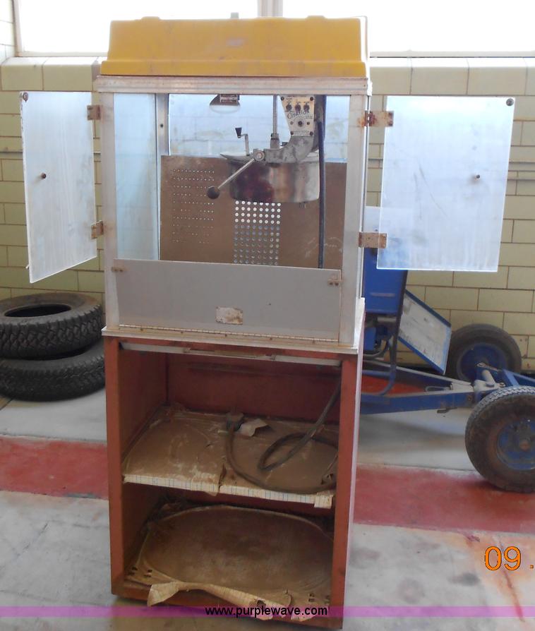 image for item D9066 Commercial popcorn maker