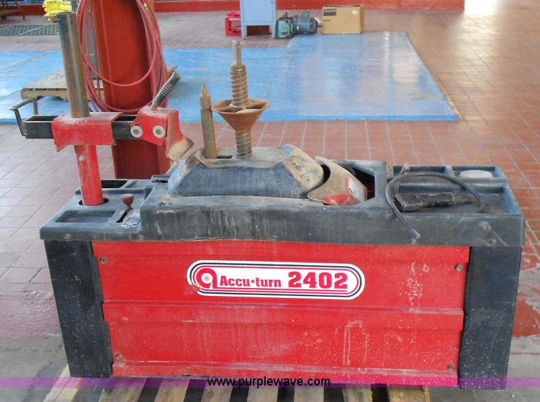 image for item D9069 Accu Turn 2402 tire changer