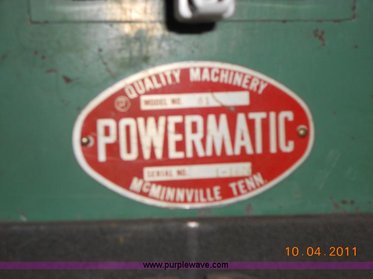 image for item D9081 PowerMatic band saw