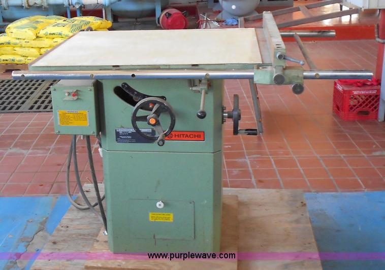 image for item D9082 Hitachi table saw