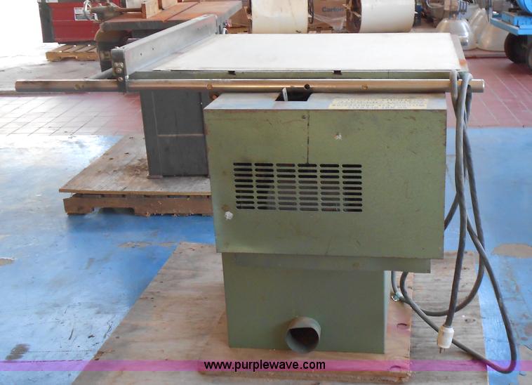 image for item D9082 Hitachi table saw