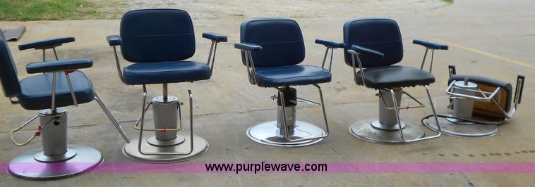 image for item D9088 (5) barber/salon chairs