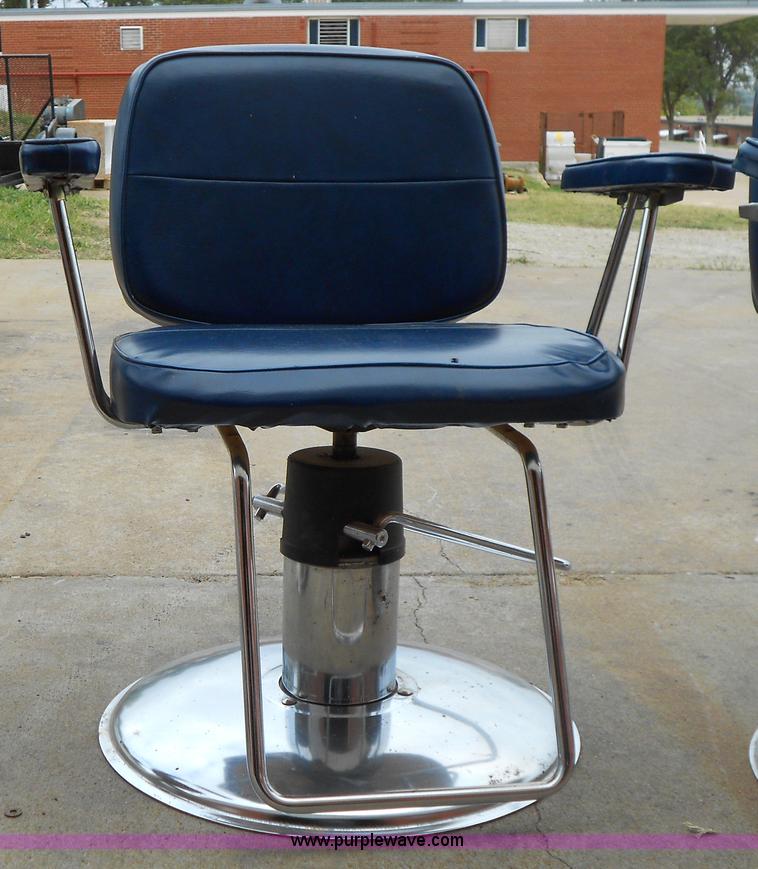 image for item D9088 (5) barber/salon chairs