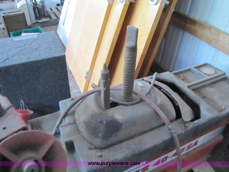 image for item F9031 Coats 40-40SA tire machine