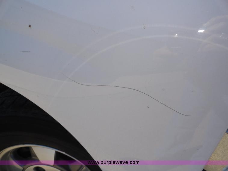 image for item F9415 2002 Chevrolet Suburban 1500 LS SUV