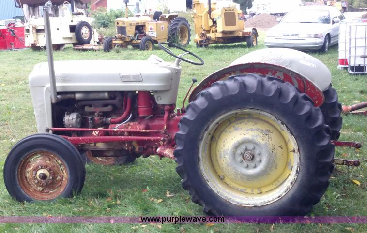 image for item F9881 Ford 8N tractor