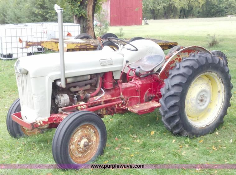 image for item F9881 Ford 8N tractor