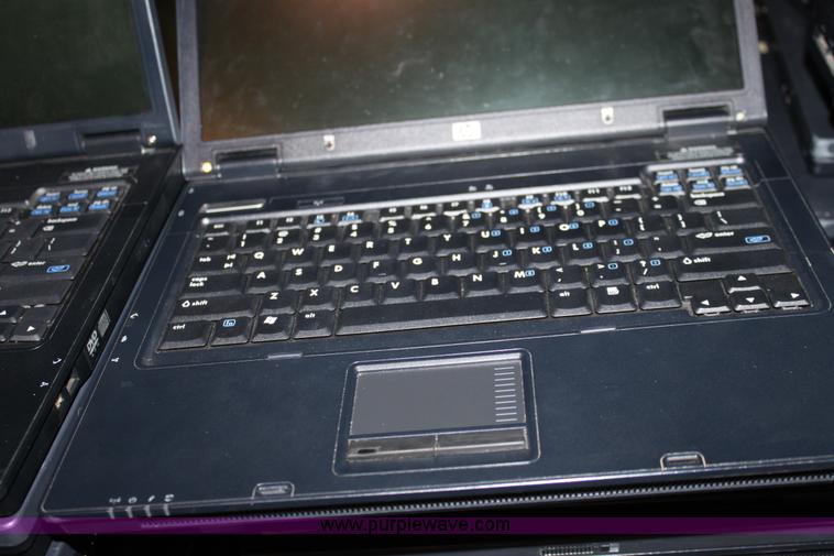 image for item F9883 (14) HP NX6110 laptop computers