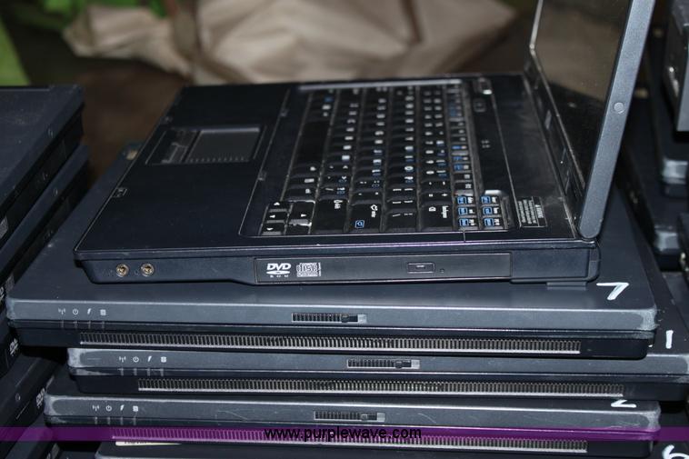 image for item F9883 (14) HP NX6110 laptop computers