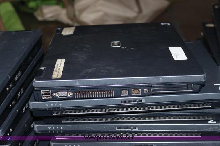 image for item F9883 (14) HP NX6110 laptop computers