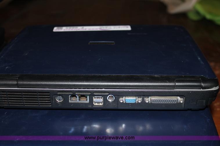 image for item F9885 (4) Toshiba A60 satellite laptop computers