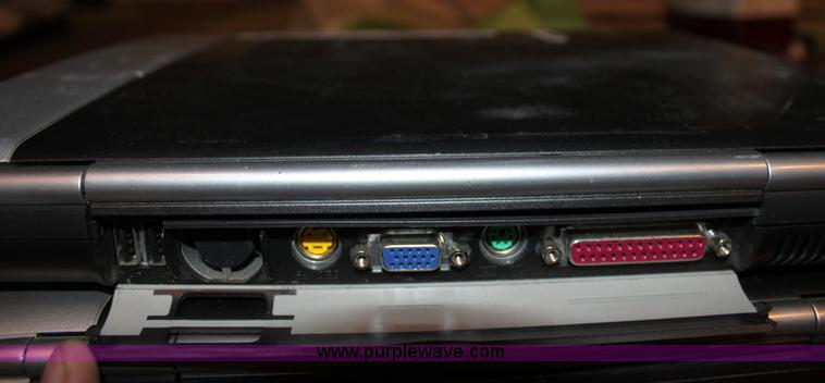 image for item F9886 (6) Compaq Evo N1015V