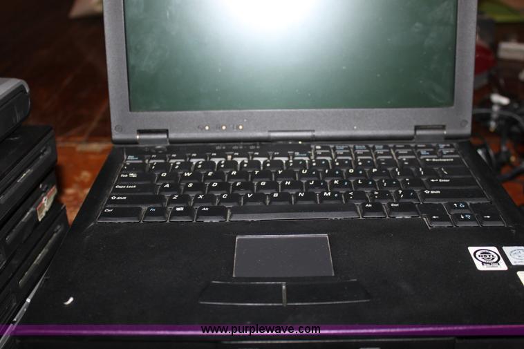 image for item F9887 (5) Systemax laptop computers