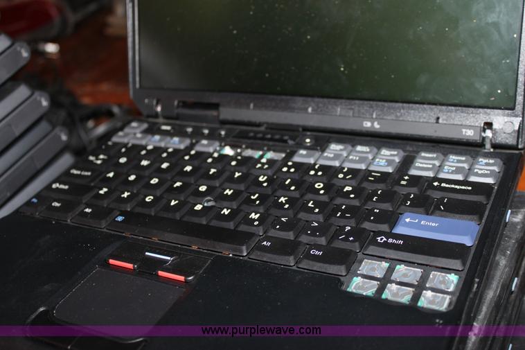 image for item F9889 (5) IBM Thinkpad T30 laptop computers