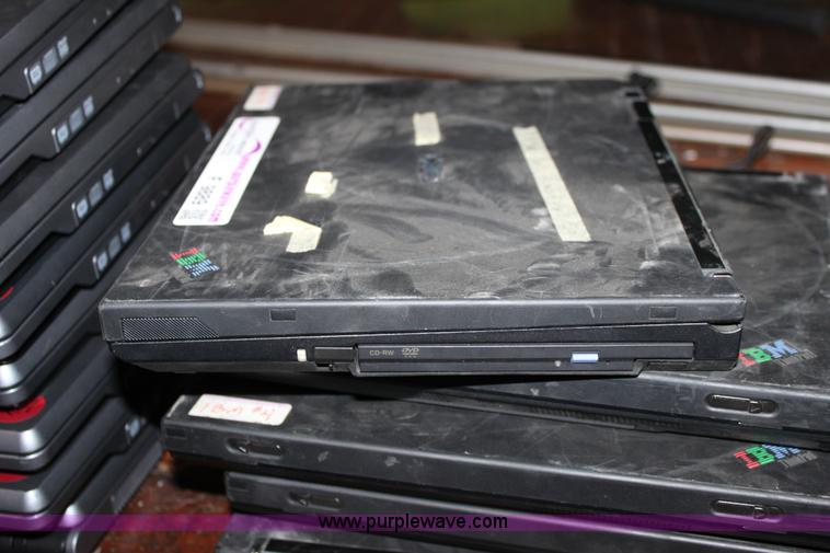 image for item F9889 (5) IBM Thinkpad T30 laptop computers