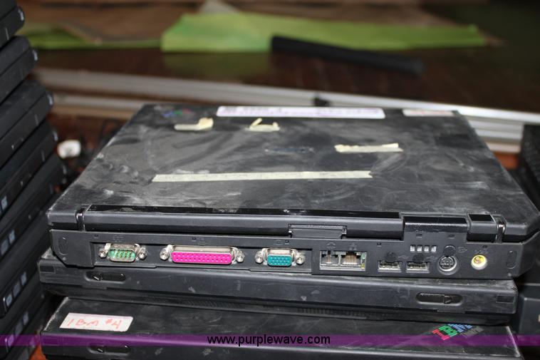 image for item F9889 (5) IBM Thinkpad T30 laptop computers