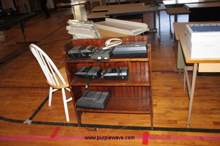 image for item F9891 Assorted office furniture