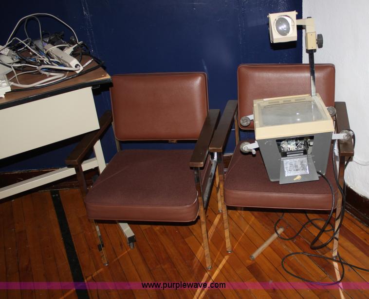 image for item F9892 Assorted furniture and other items