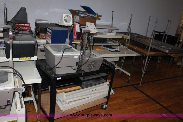 image for item F9894 Assorted furniture and other items