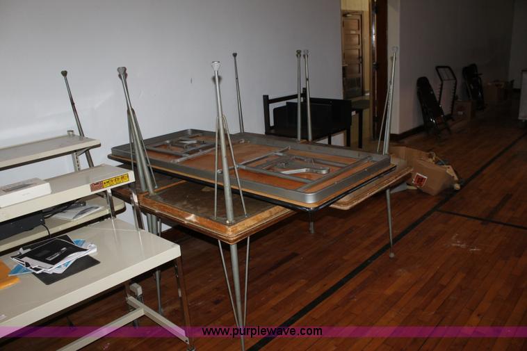 image for item F9894 Assorted furniture and other items