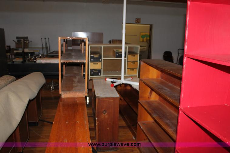 image for item F9896 Assorted office furniture