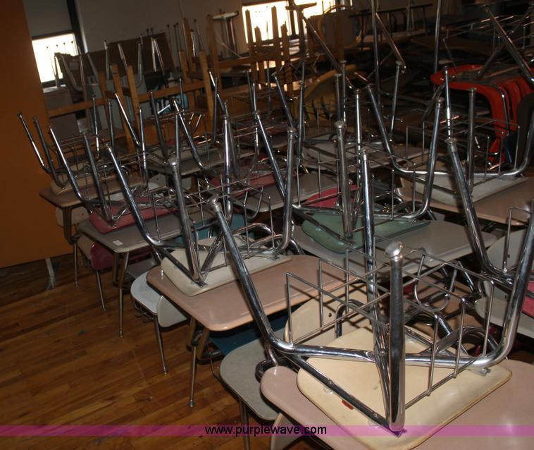image for item F9903 Assorted classroom items