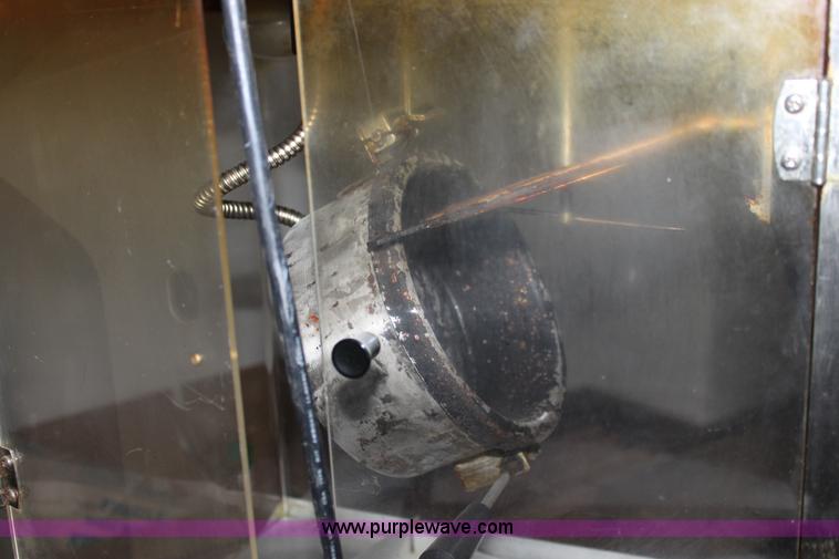 image for item F9905 Assorted items