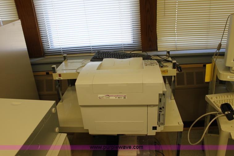 image for item F9917 Assorted electronics