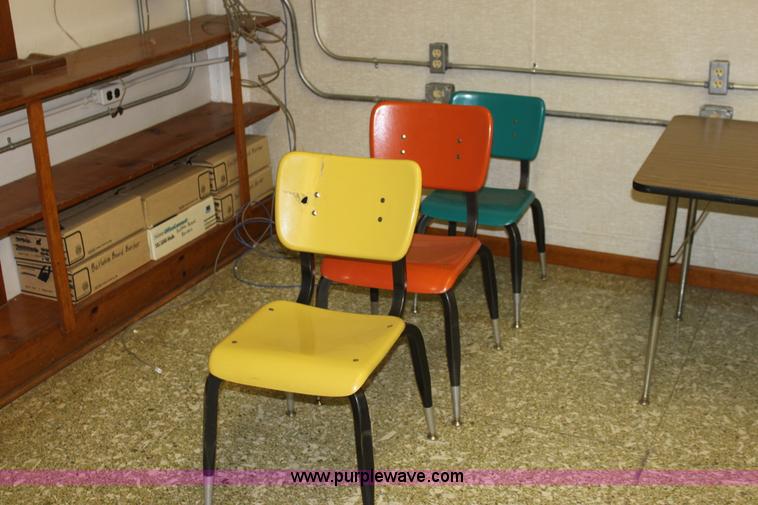 image for item F9924 Computers and assorted furniture