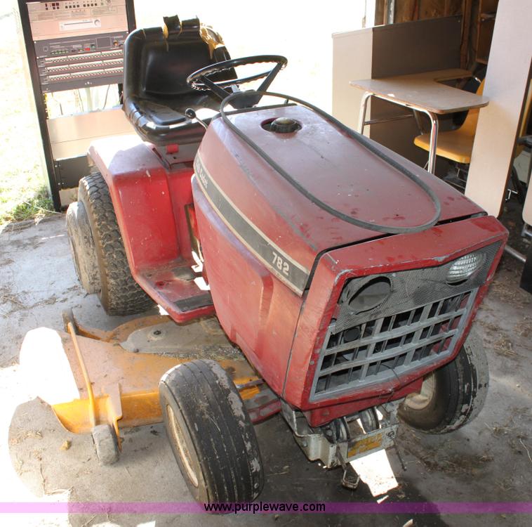 image for item F9925 International Cub Cadet 782 lawn mower