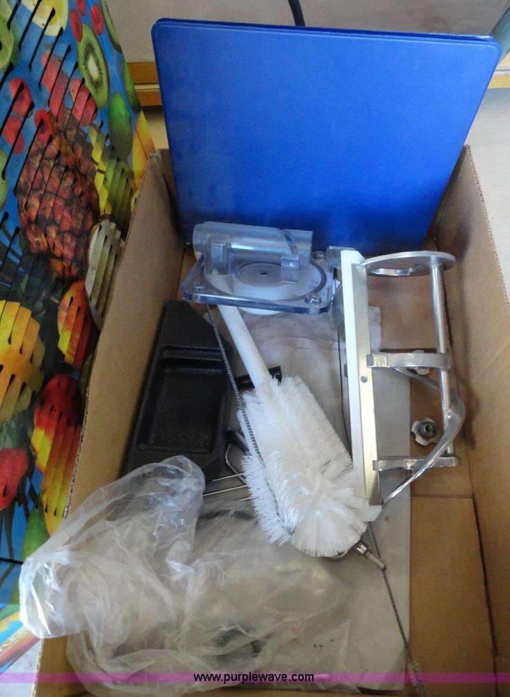 image for item G9006 Taylor flurry machine