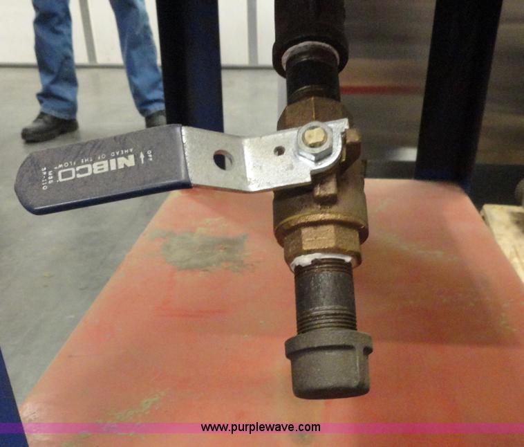 image for item G9010 Napa E110 electric 10 gallon parts washer