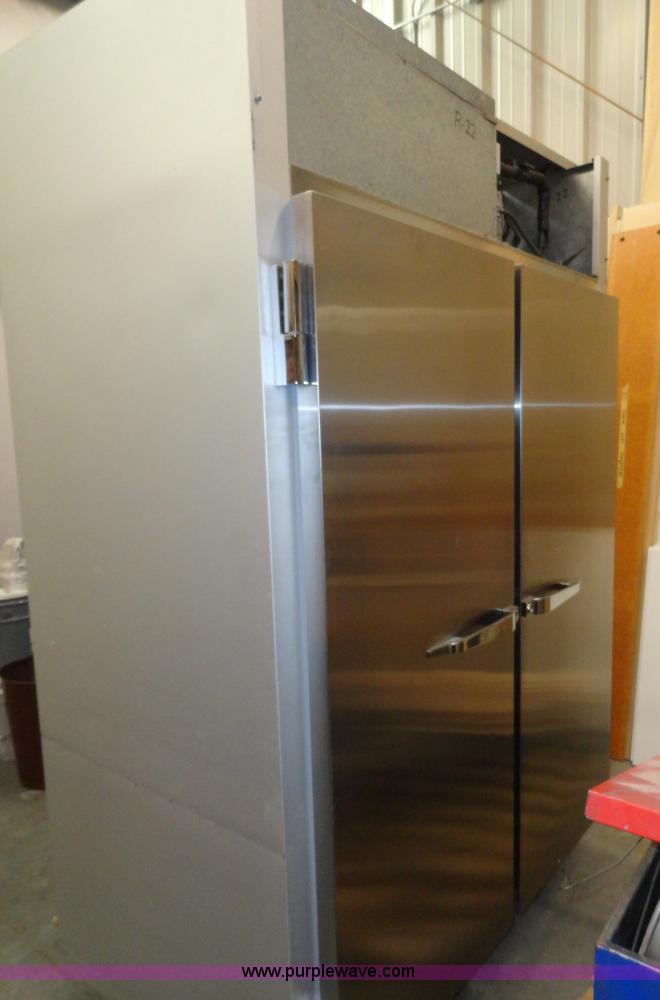 image for item G9011 1992 McCall 4045P refrigerator