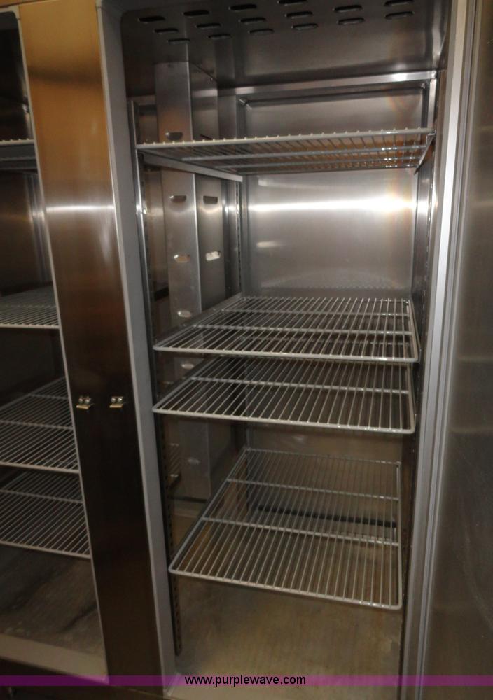 image for item G9011 1992 McCall 4045P refrigerator