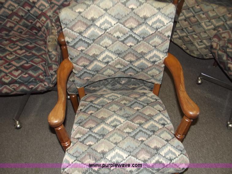 image for item G9350 Assorted chairs