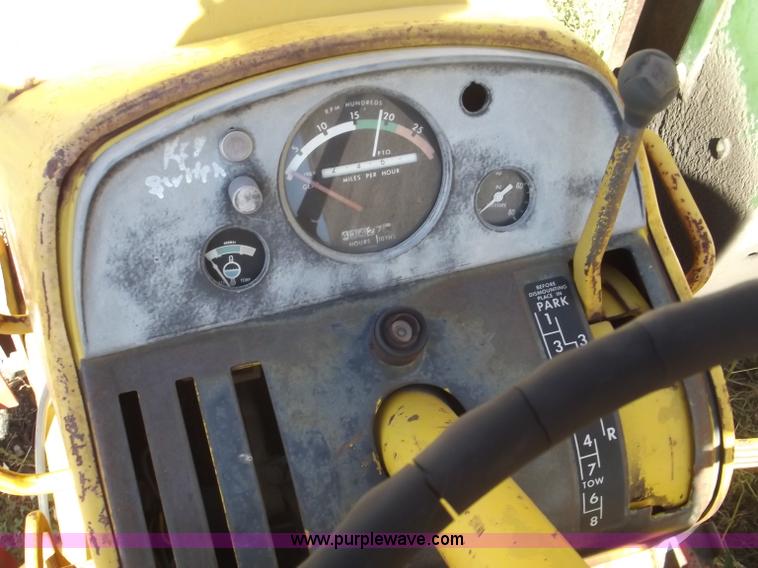 image for item G9352 1964 John Deere 4020 tractor