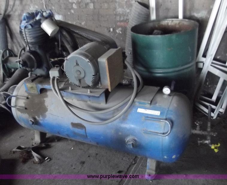 image for item G9354 Electric 15 CFM air compressor