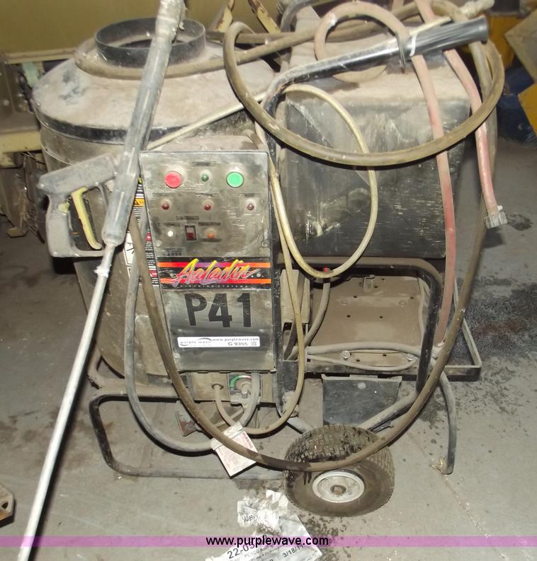 image for item G9355 Aladin 1470 electric/kerosene hot water pressure washer