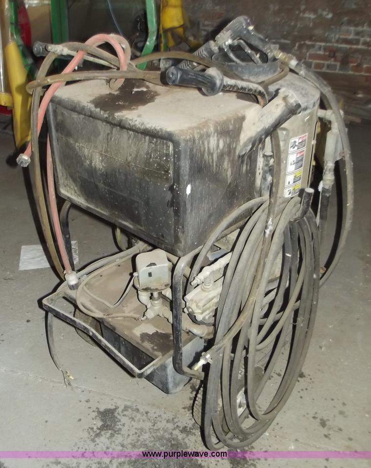 image for item G9355 Aladin 1470 electric/kerosene hot water pressure washer