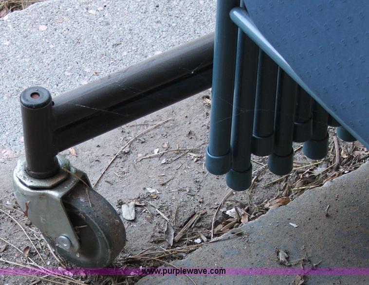 image for item G9361 Assorted furniture