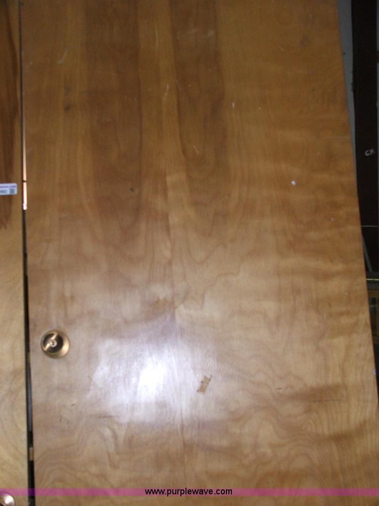 image for item G9362 Assorted doors and new windows