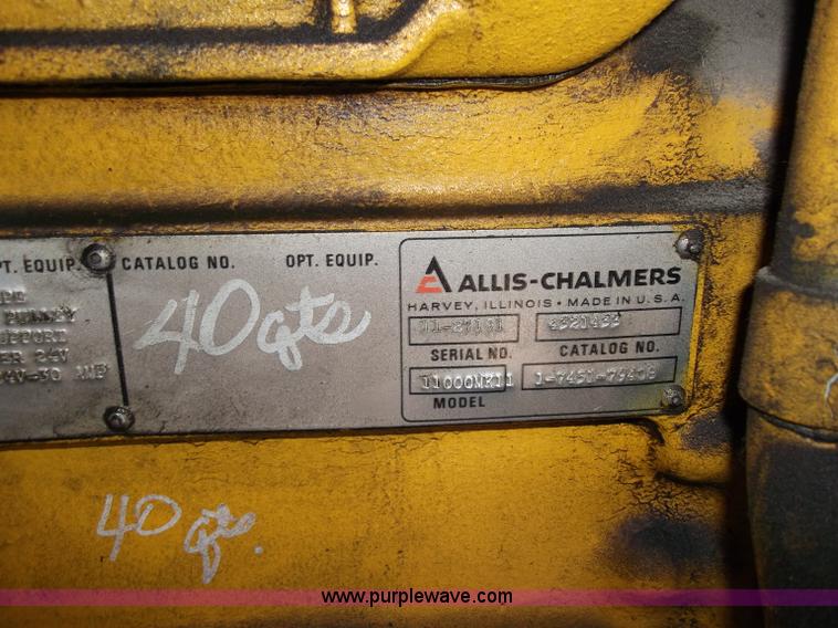 image for item G9366 Allis Chalmers 220 HP diesel engine