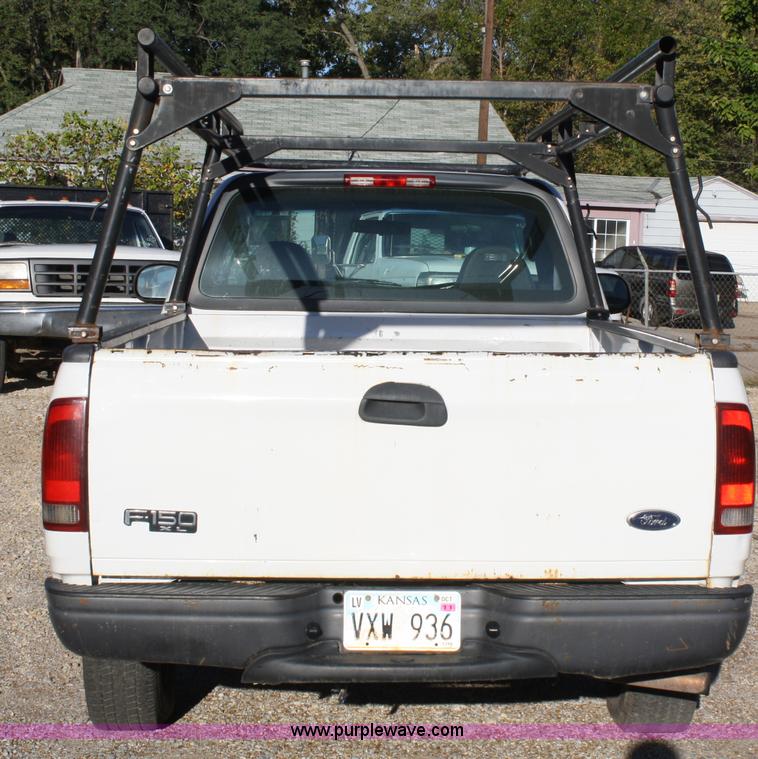 image for item A3185 2003 Ford F150 XL pickup truck