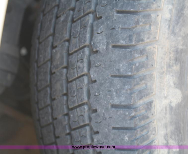 image for item A3185 2003 Ford F150 XL pickup truck