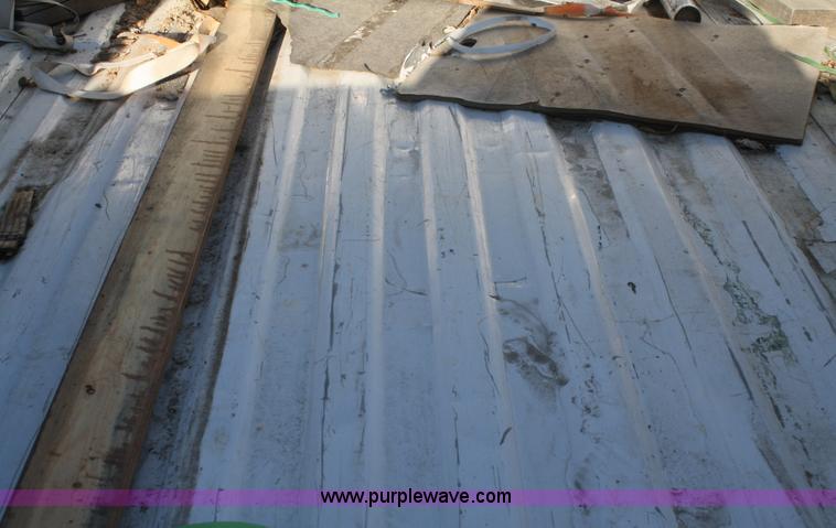 image for item A3185 2003 Ford F150 XL pickup truck