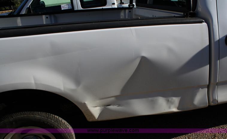 image for item A3185 2003 Ford F150 XL pickup truck