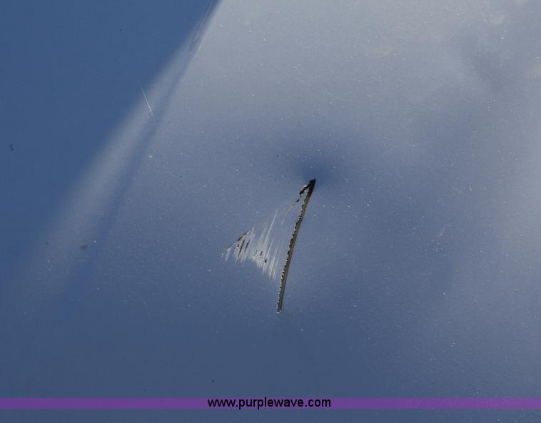 image for item A3189 2005 GMC Sierra 1500 pickup truck