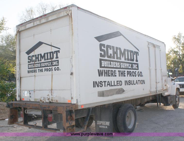 image for item A3210 2003 Chevrolet C7500 insulation box truck