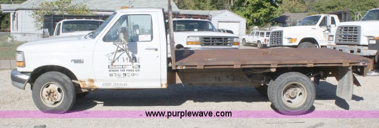 image for item A3212 1995 Ford F350 XL pickup truck